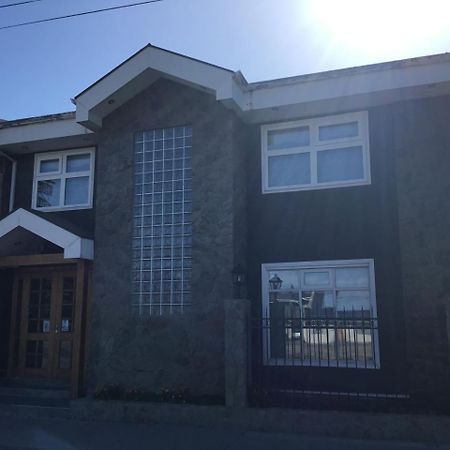 Hostal Buena Estancia 푼타아레나스 외부 사진