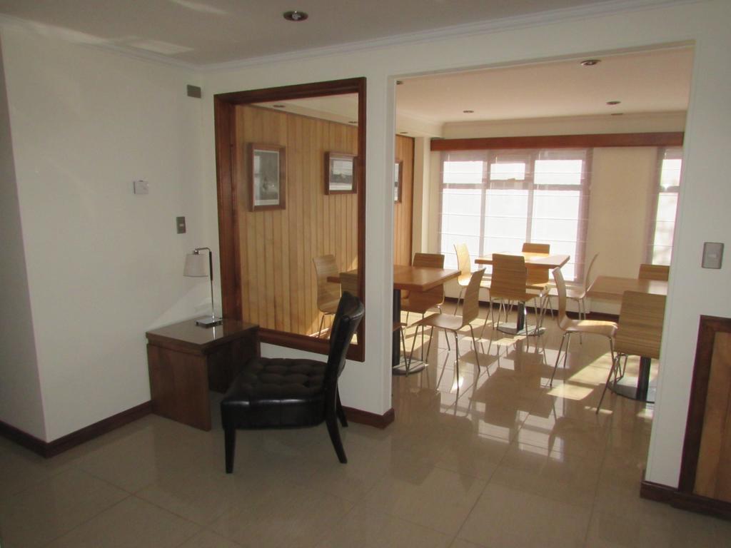 Hostal Buena Estancia 푼타아레나스 외부 사진