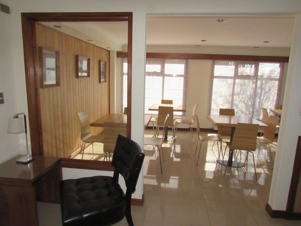 Hostal Buena Estancia 푼타아레나스 외부 사진