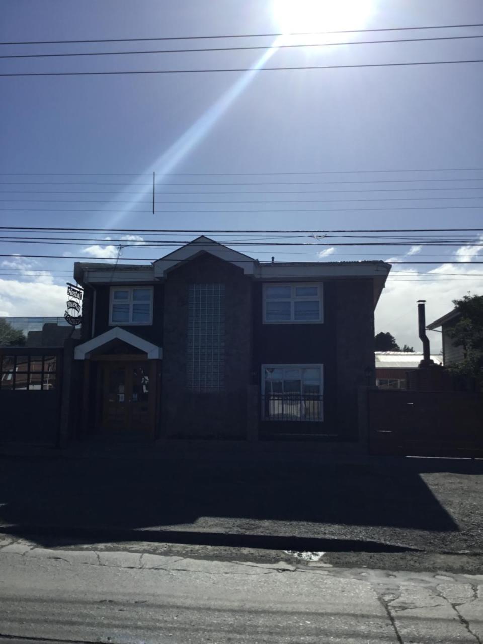 Hostal Buena Estancia 푼타아레나스 외부 사진