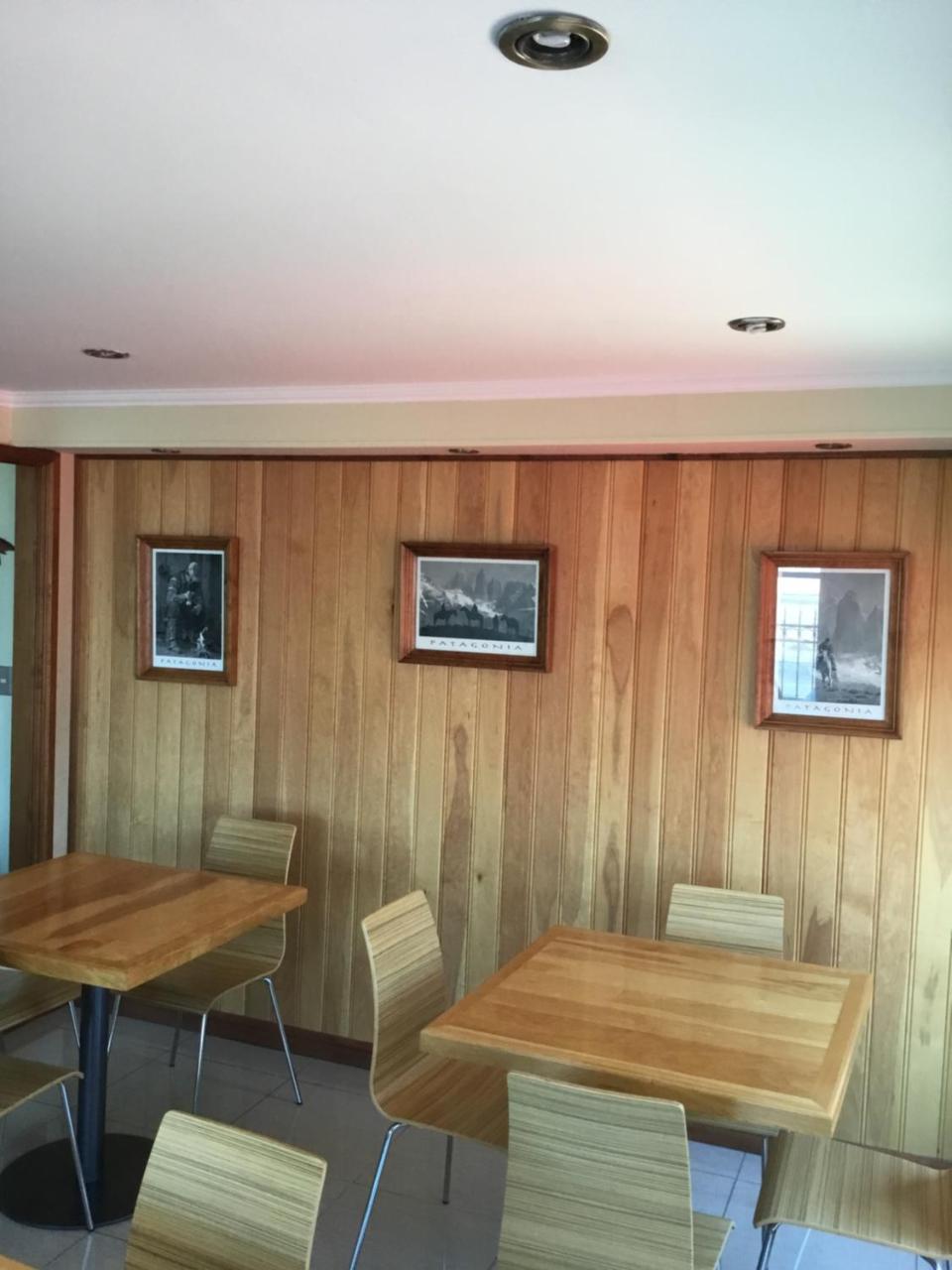 Hostal Buena Estancia 푼타아레나스 외부 사진