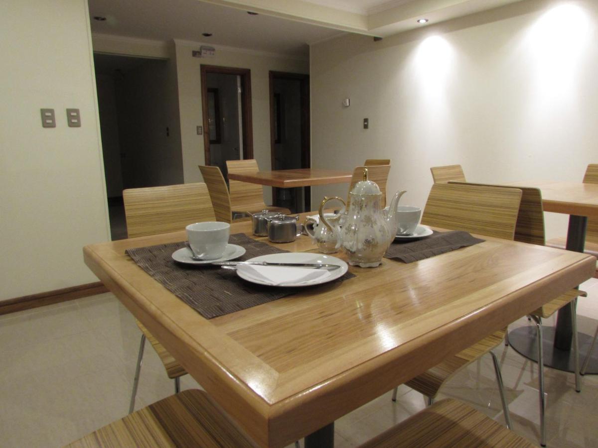 Hostal Buena Estancia 푼타아레나스 외부 사진